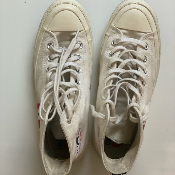 COMME DES GARCONS PLAY X CONVERSE MILK CHUCK TAYLOR - Picture 2 of 5